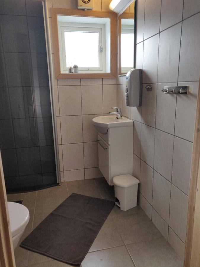 Fiskekrogen Rorbuer Henningsvær Exterior foto